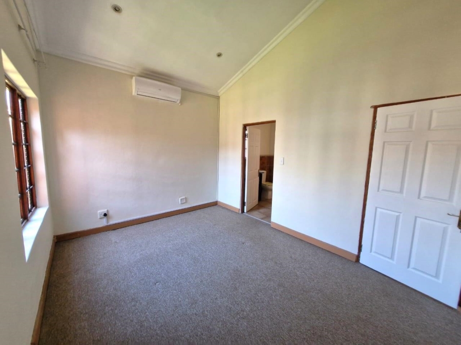 To Let 3 Bedroom Property for Rent in Meerhof North West